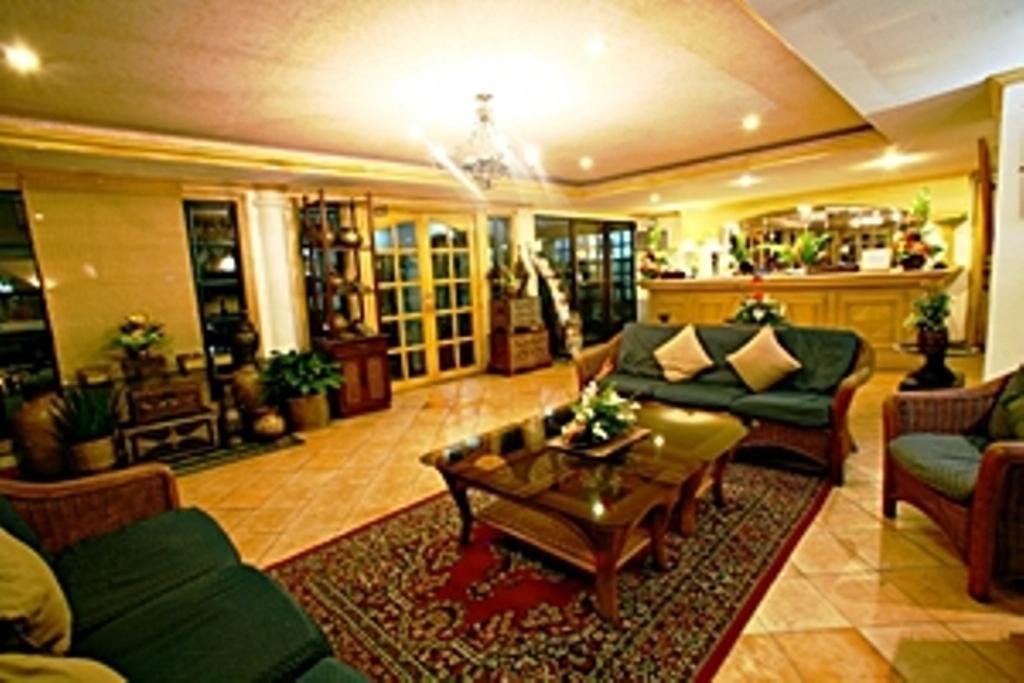 Villa Margarita Hotel ダバオ　シティ エクステリア 写真